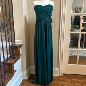 Marina Gown Hunter Green Strapless Ruched Sweetheart Neck Size 12